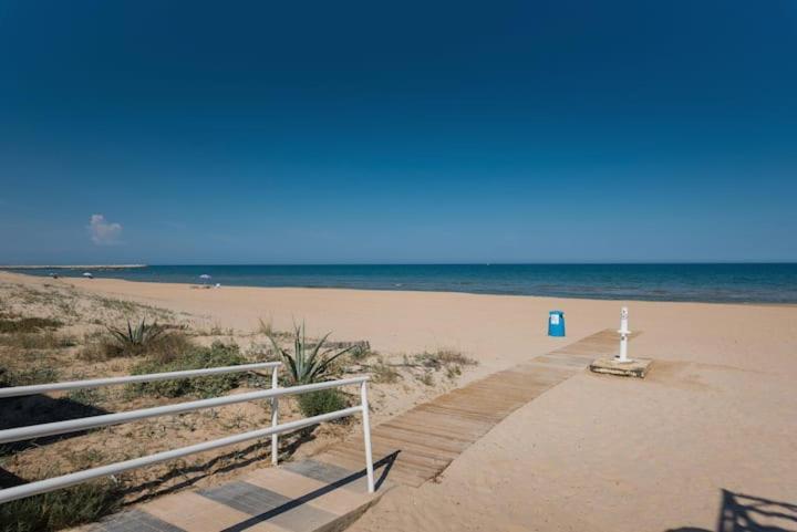 Super Apartamento A Un Paso Del Mar Оліва Екстер'єр фото